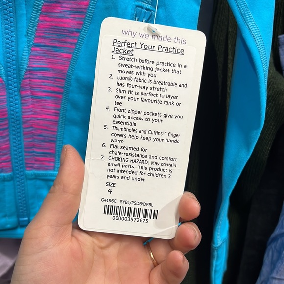 Ivivva Perfect Your Practise Jacket • BNWT • Size 4 • Blue Pink Purple - Picture 3 of 4